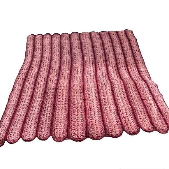 Vtg. Rose Pink Striped Crocheted Throw 60” x 47” Grannycore, Cottagecore, - Picture 2 of 6